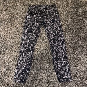 Women’s sz 4 lululemon leggings
